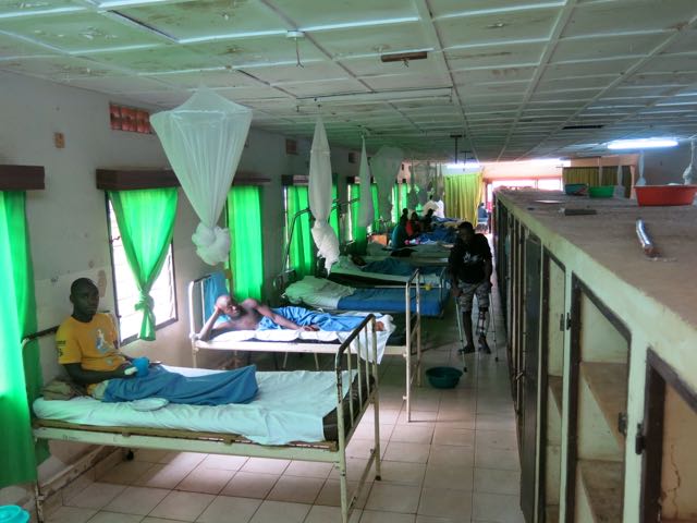 Paitenten-Zimmer in Rwanda (2015)